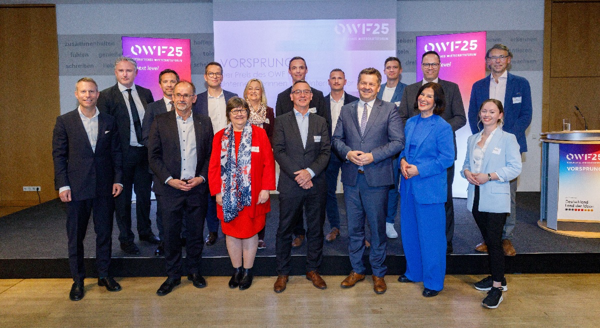 Die Preisträgerinnen und Preisträger 2025 Die Preisträgerinnen und Preisträger des Wirtschaftspreises VORSPRUNG 2025